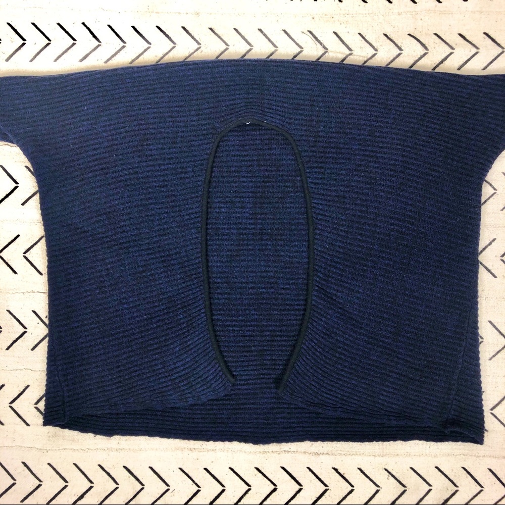 T Tahari wool cocoon drape cardigan - Picture 3 of 7